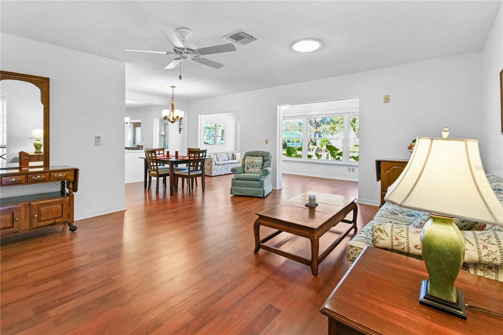 2346 GAINESBOROUGH LOOP, #211, Sun City Center, FL 33573