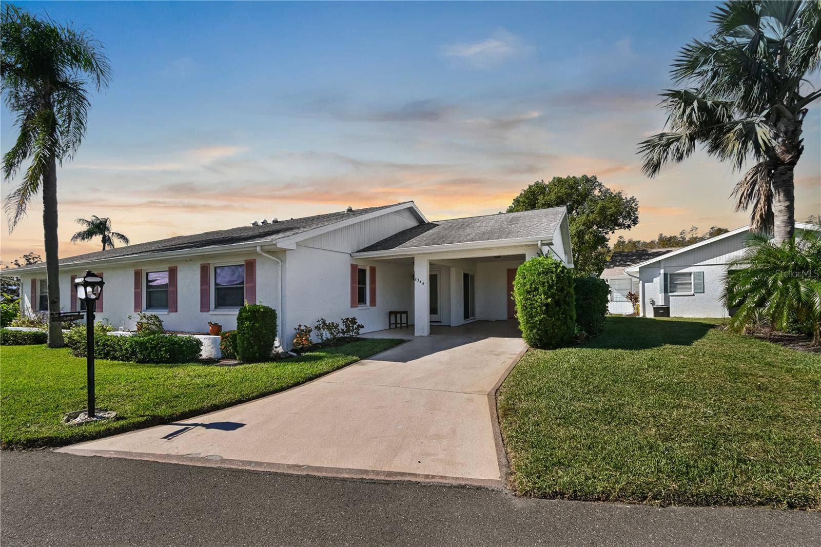 2346 GAINESBOROUGH LOOP, #211, Sun City Center, FL 33573