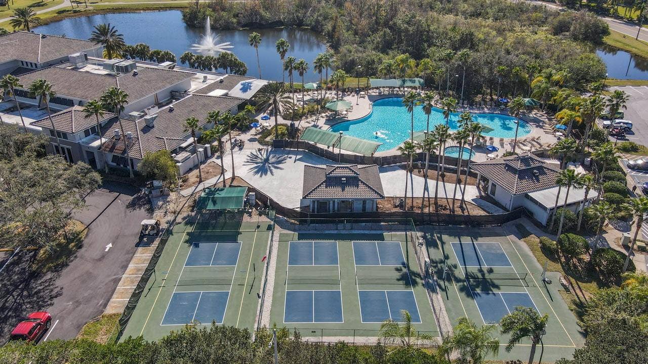 2346 GAINESBOROUGH LOOP, #211, Sun City Center, FL 33573