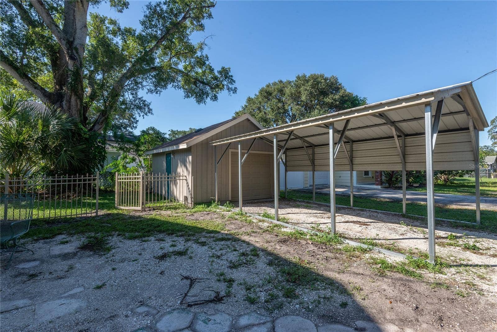3810 N DARWIN AVENUE, Tampa, FL 33603 3810 N DARWIN AVENUE, Tampa, FL 33603