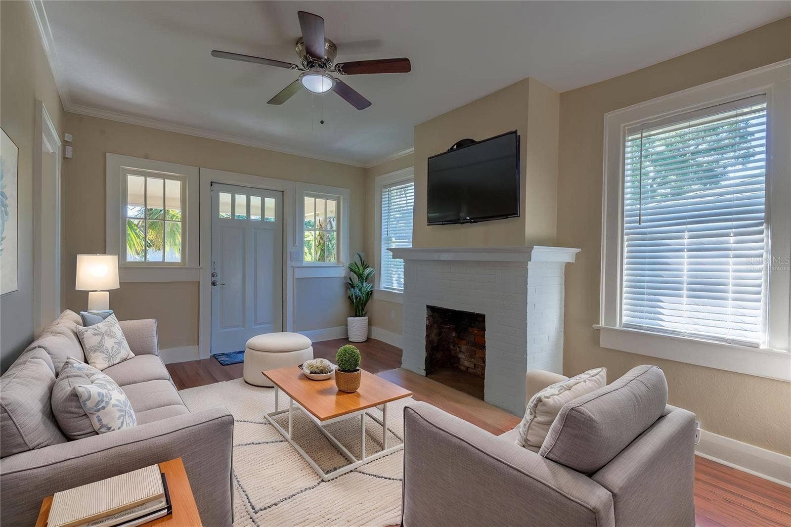 3810 N DARWIN AVENUE, Tampa, FL 33603 This photo has been virtually staged