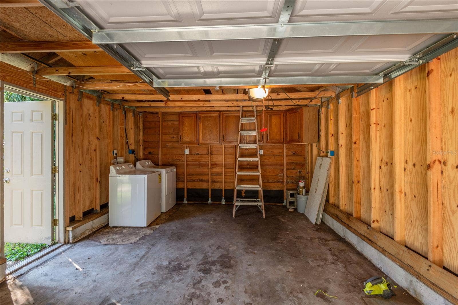 3810 N DARWIN AVENUE, Tampa, FL 33603 3810 N DARWIN AVENUE, Tampa, FL 33603