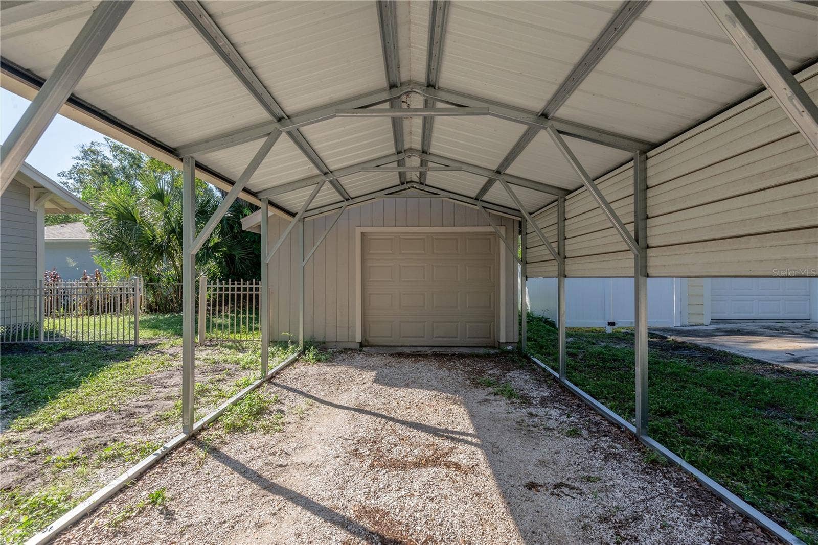 3810 N DARWIN AVENUE, Tampa, FL 33603 3810 N DARWIN AVENUE, Tampa, FL 33603