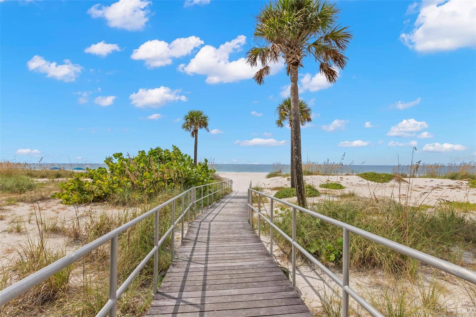 13101 GULF BOULEVARD, #1302, Madeira Beach, FL 33708