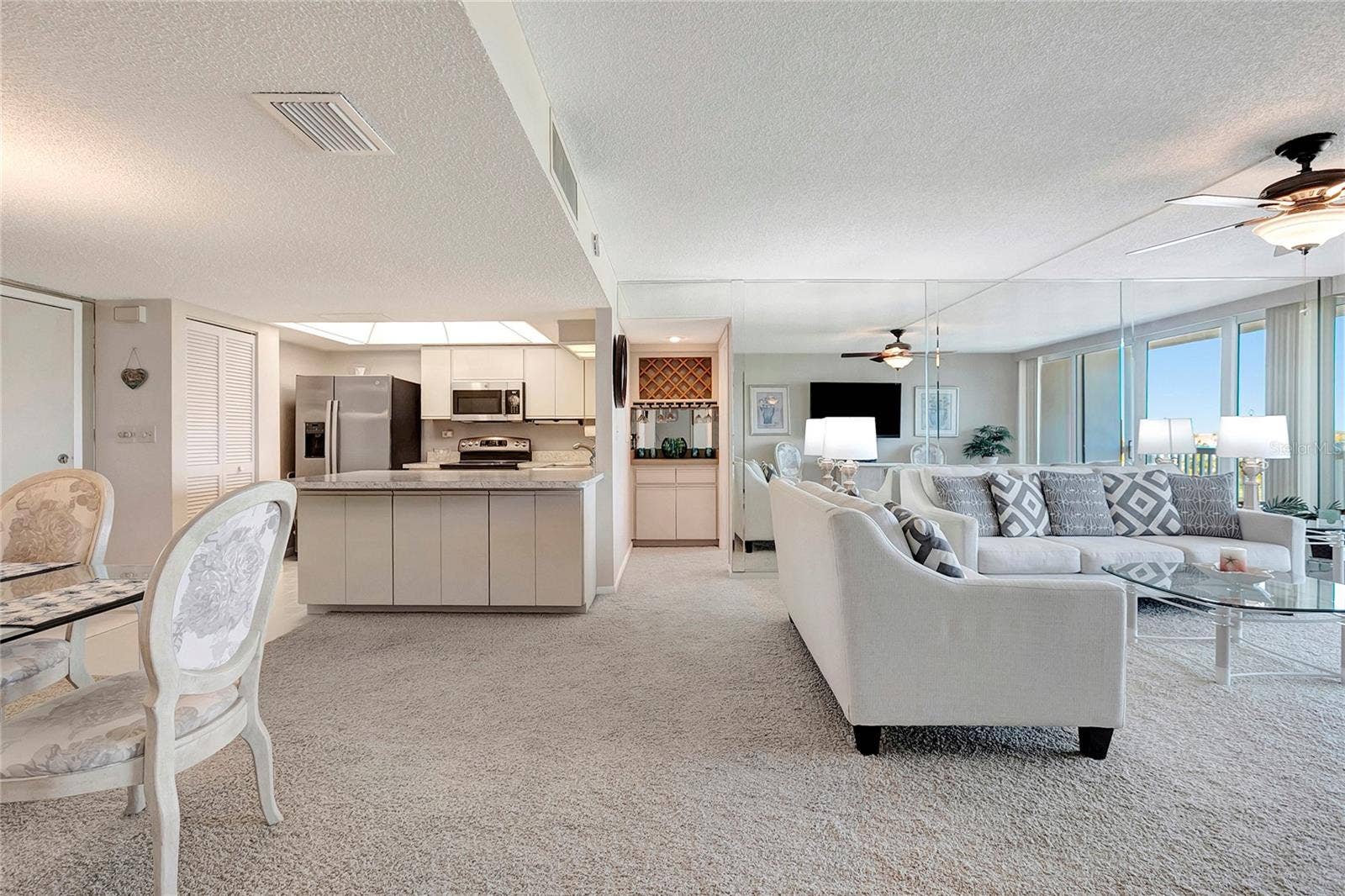 500 TREASURE ISLAND CSWY, #501, Treasure Island, FL 33706