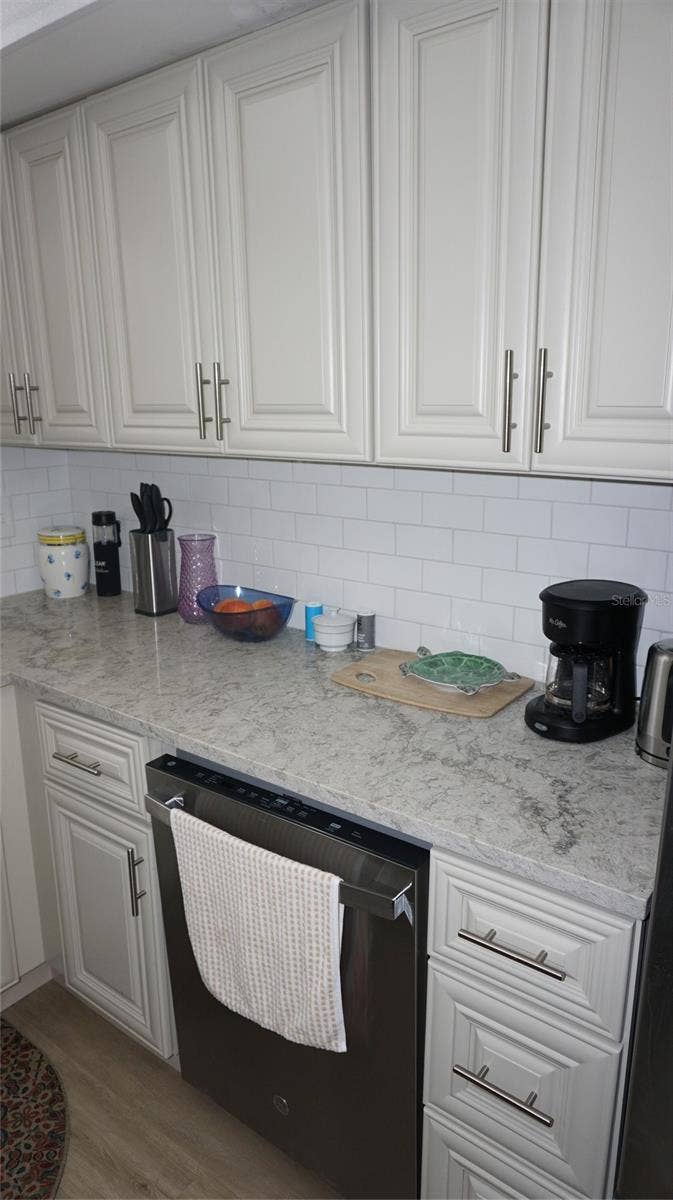 300 64TH AVENUE, #119, St Pete Beach, FL 33706 300 64TH AVENUE, #119, St Pete Beach, FL 33706
