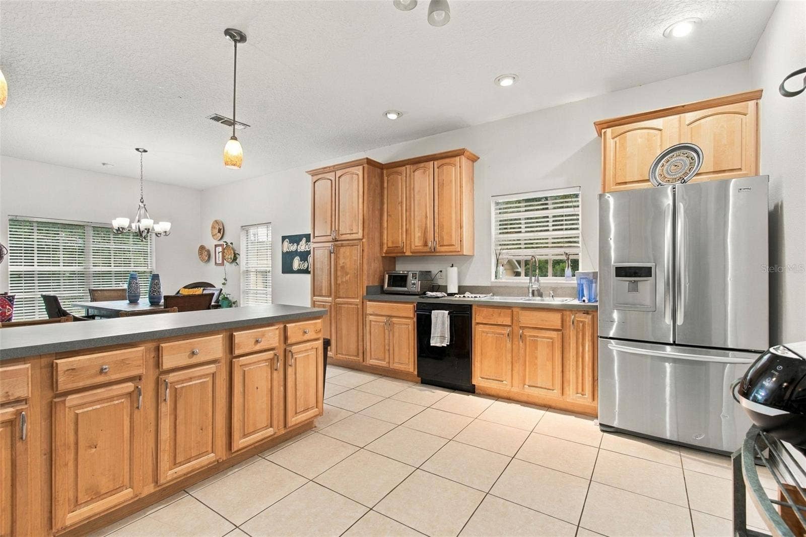 36900 SUWANEE WAY, Dade City, FL 33525
