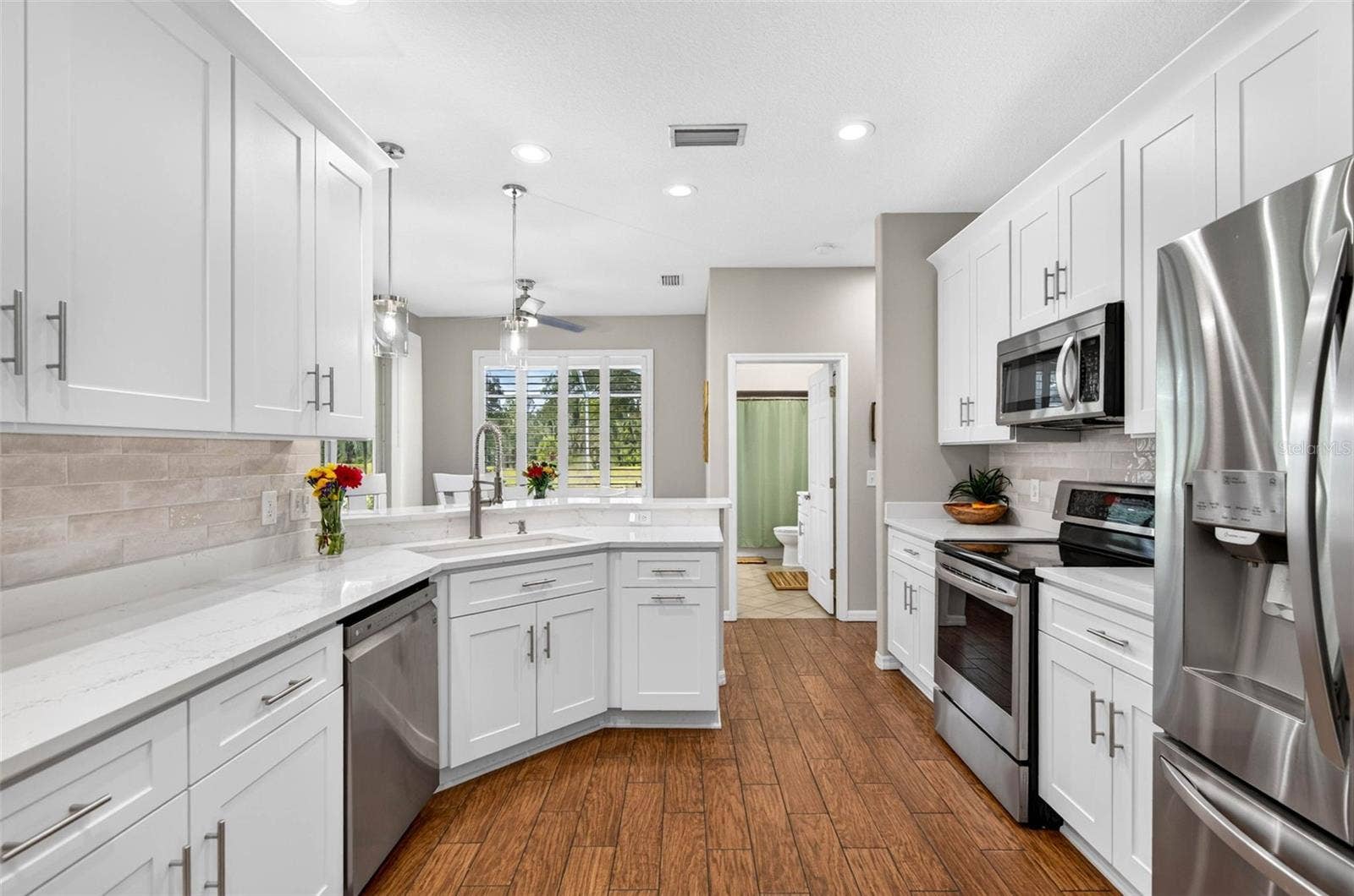 3825 SALIDA DELSOL DRIVE, Ruskin, FL 33573 3825 SALIDA DELSOL DRIVE, Ruskin, FL 33573