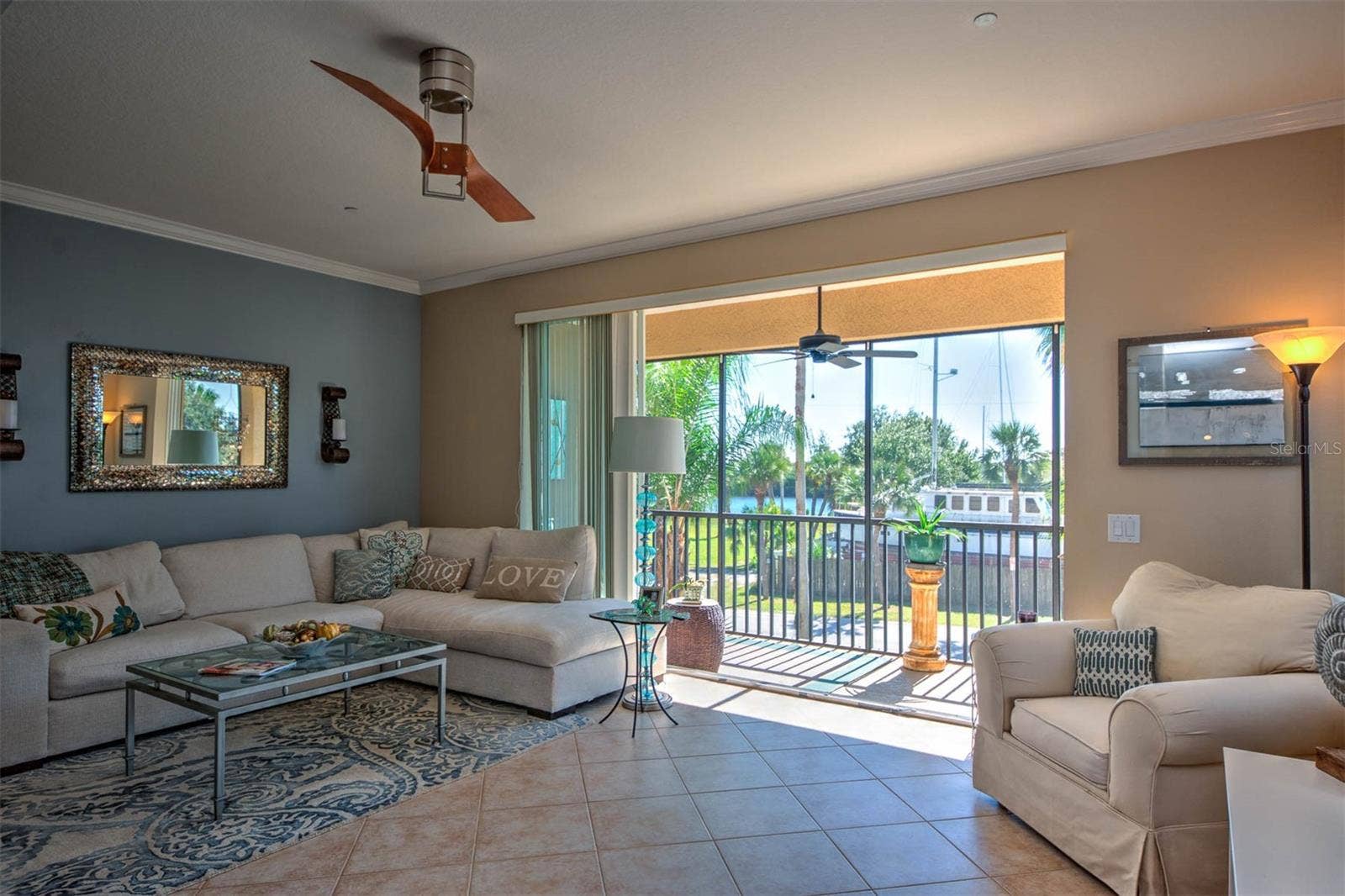 1146 VENETIAN HARBOR DRIVE NE, St Petersburg, FL 33702 previously staged