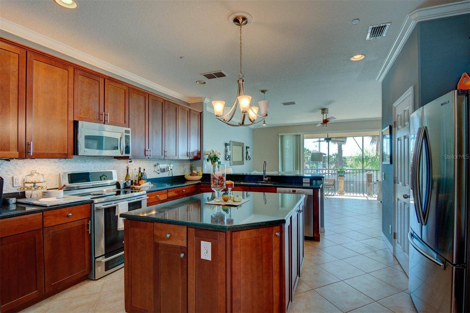 1146 VENETIAN HARBOR DRIVE NE, St Petersburg, FL 33702 1146 VENETIAN HARBOR DRIVE NE, St Petersburg, FL 33702