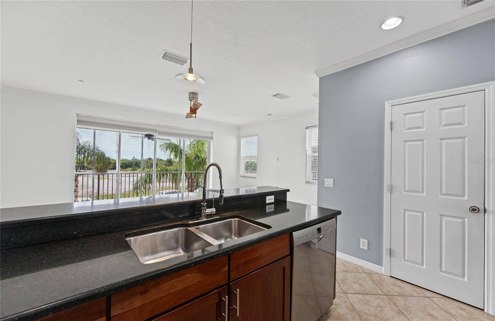 1146 VENETIAN HARBOR DRIVE NE, St Petersburg, FL 33702 1146 VENETIAN HARBOR DRIVE NE, St Petersburg, FL 33702