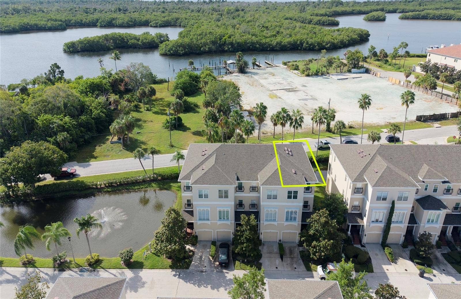 1146 VENETIAN HARBOR DRIVE NE, St Petersburg, FL 33702 1146 VENETIAN HARBOR DRIVE NE, St Petersburg, FL 33702