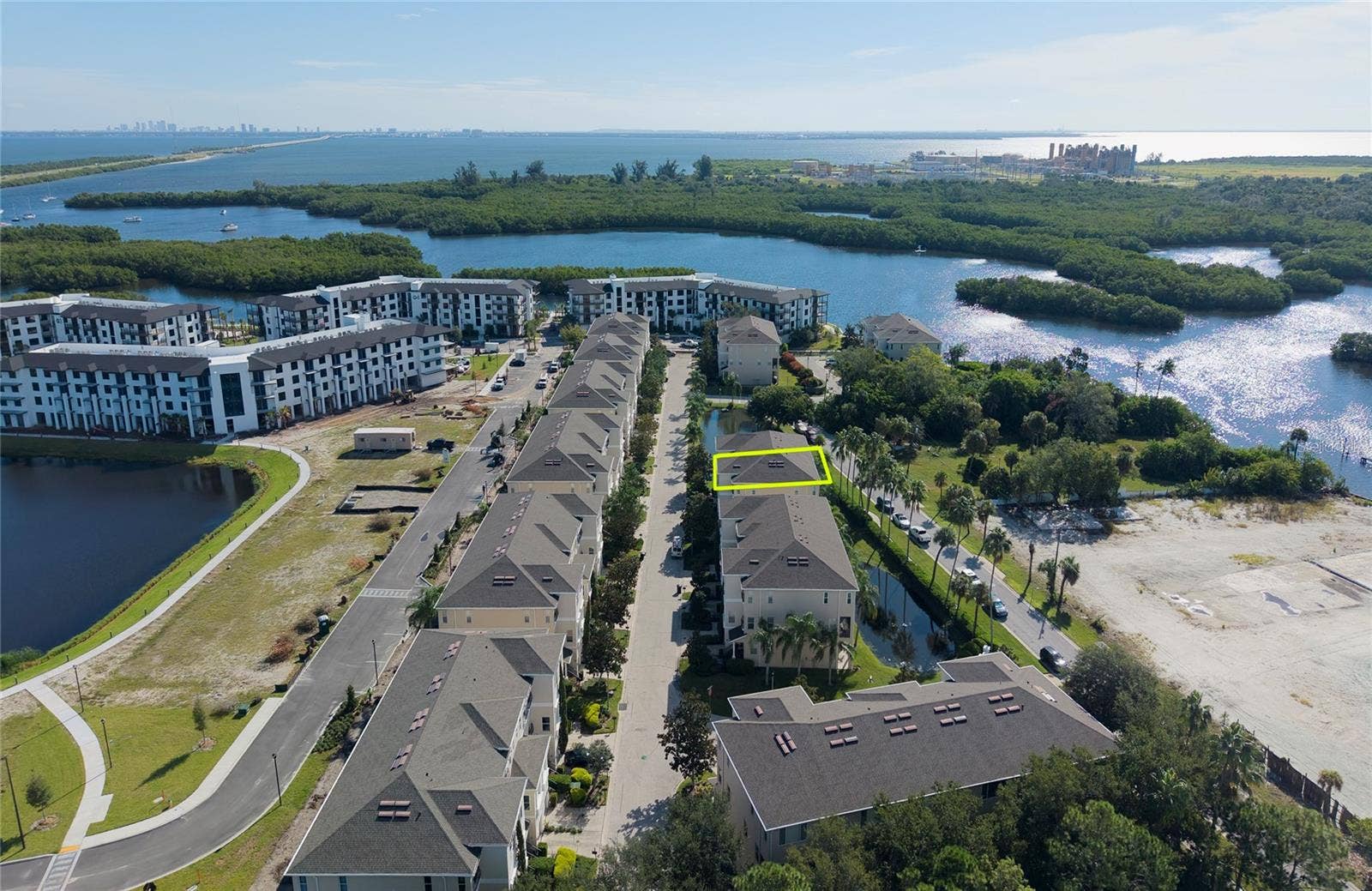 1146 VENETIAN HARBOR DRIVE NE, St Petersburg, FL 33702 1146 VENETIAN HARBOR DRIVE NE, St Petersburg, FL 33702