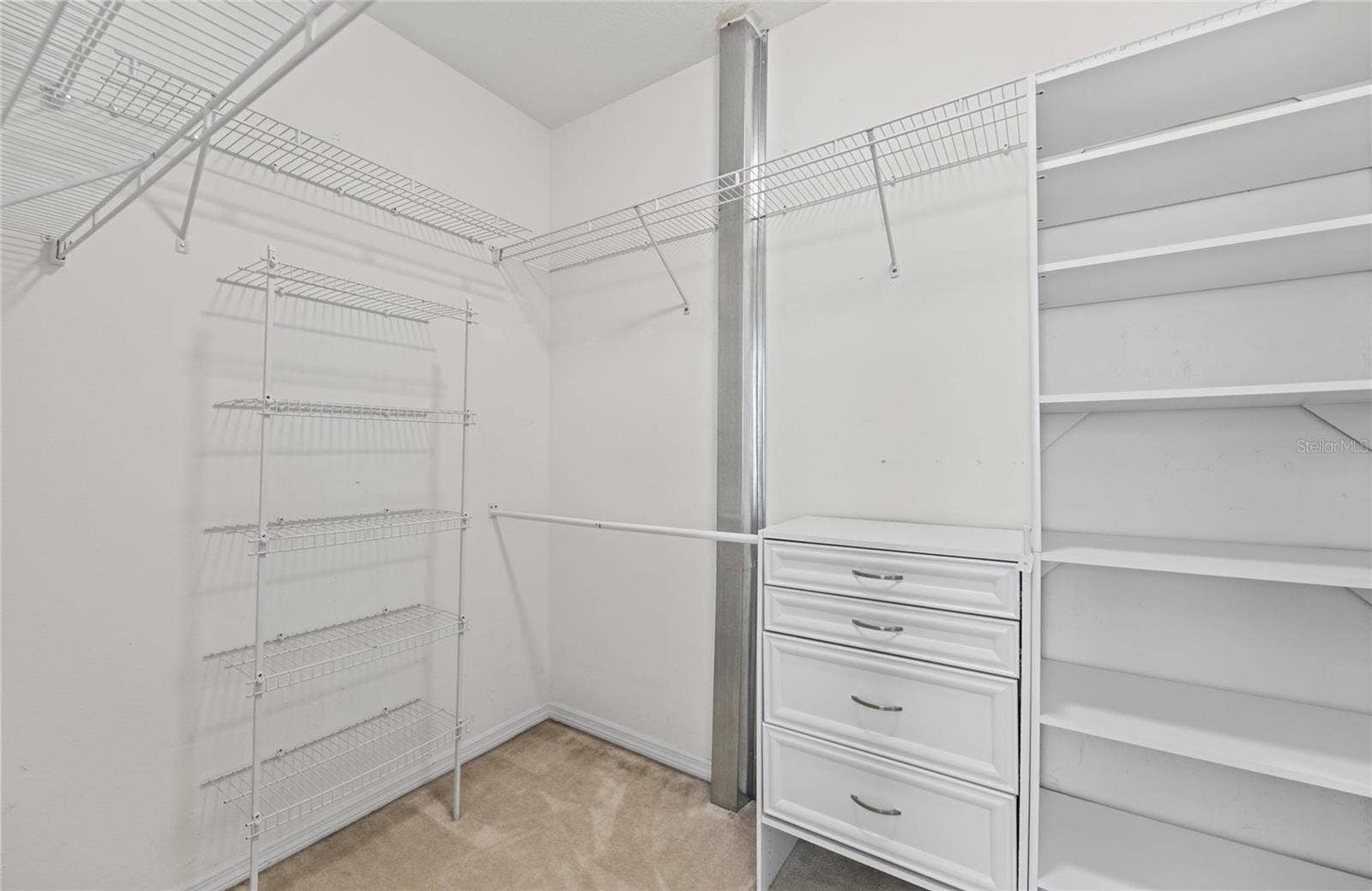 1146 VENETIAN HARBOR DRIVE NE, St Petersburg, FL 33702 owners suite built in closet