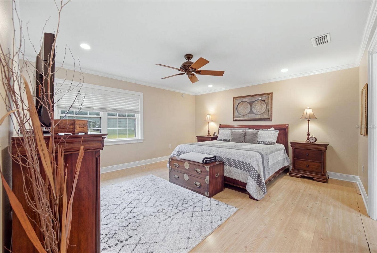 17501 LAKESHORE ROAD, Lutz, FL 33558 17501 LAKESHORE ROAD, Lutz, FL 33558