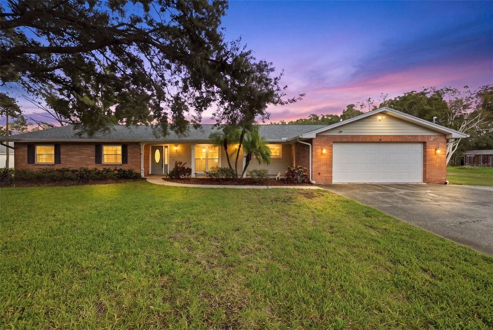17501 LAKESHORE ROAD, Lutz, FL 33558 17501 LAKESHORE ROAD, Lutz, FL 33558