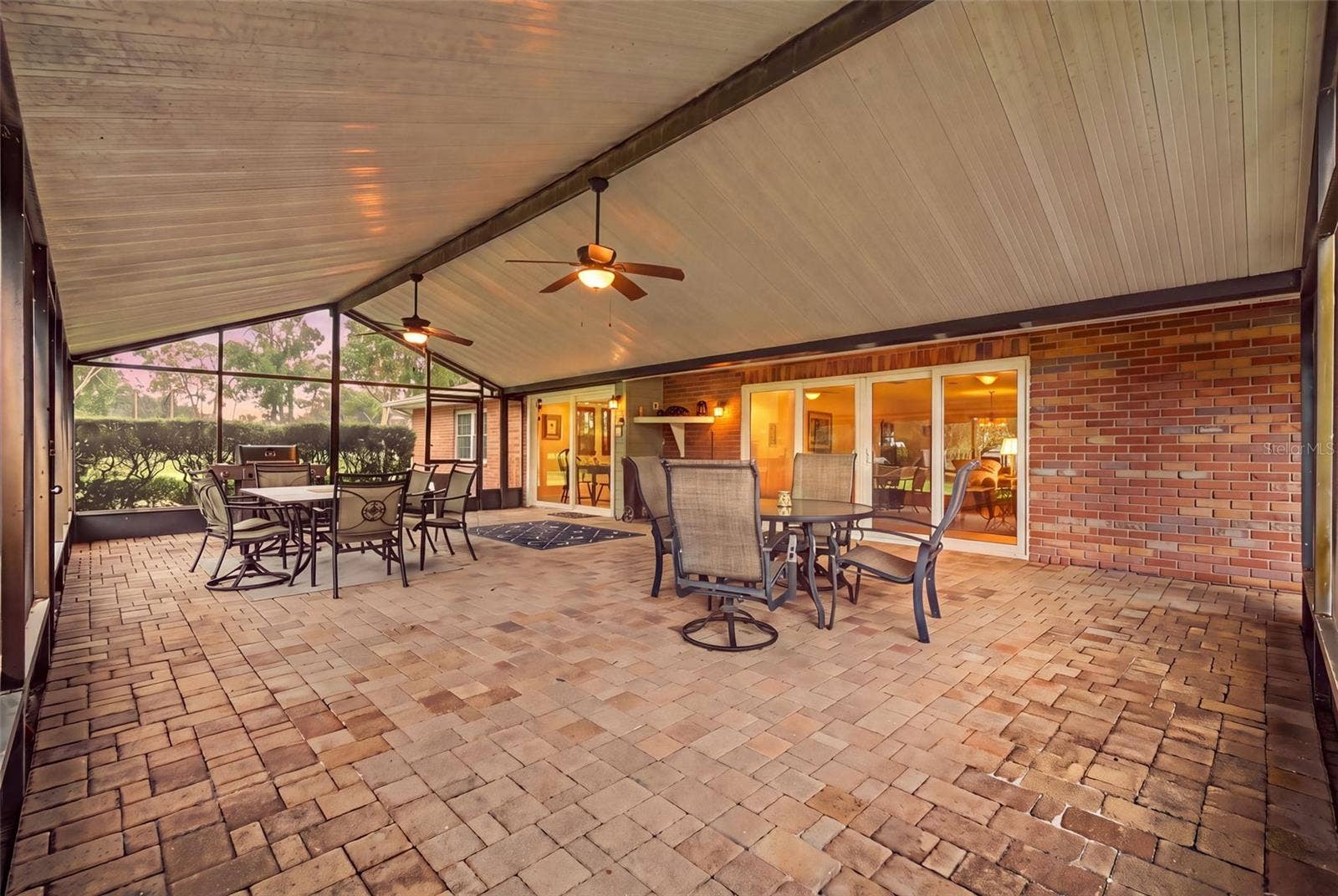 17501 LAKESHORE ROAD, Lutz, FL 33558 17501 LAKESHORE ROAD, Lutz, FL 33558