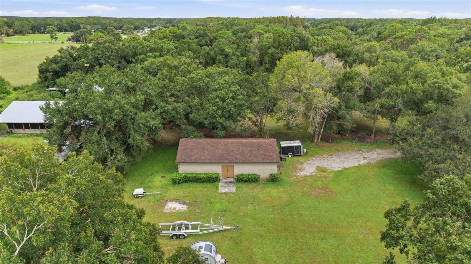 17501 LAKESHORE ROAD, Lutz, FL 33558 17501 LAKESHORE ROAD, Lutz, FL 33558