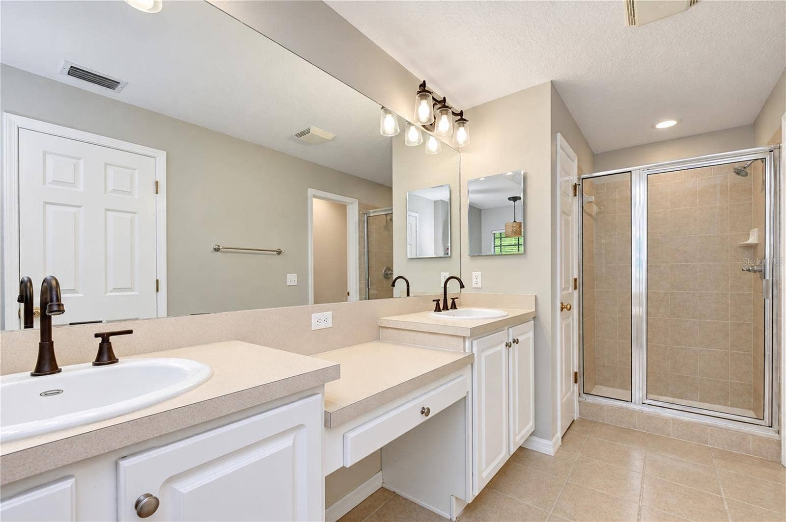 828 LUMSDEN RESERVE DRIVE, Brandon, FL 33511 828 LUMSDEN RESERVE DRIVE, Brandon, FL 33511