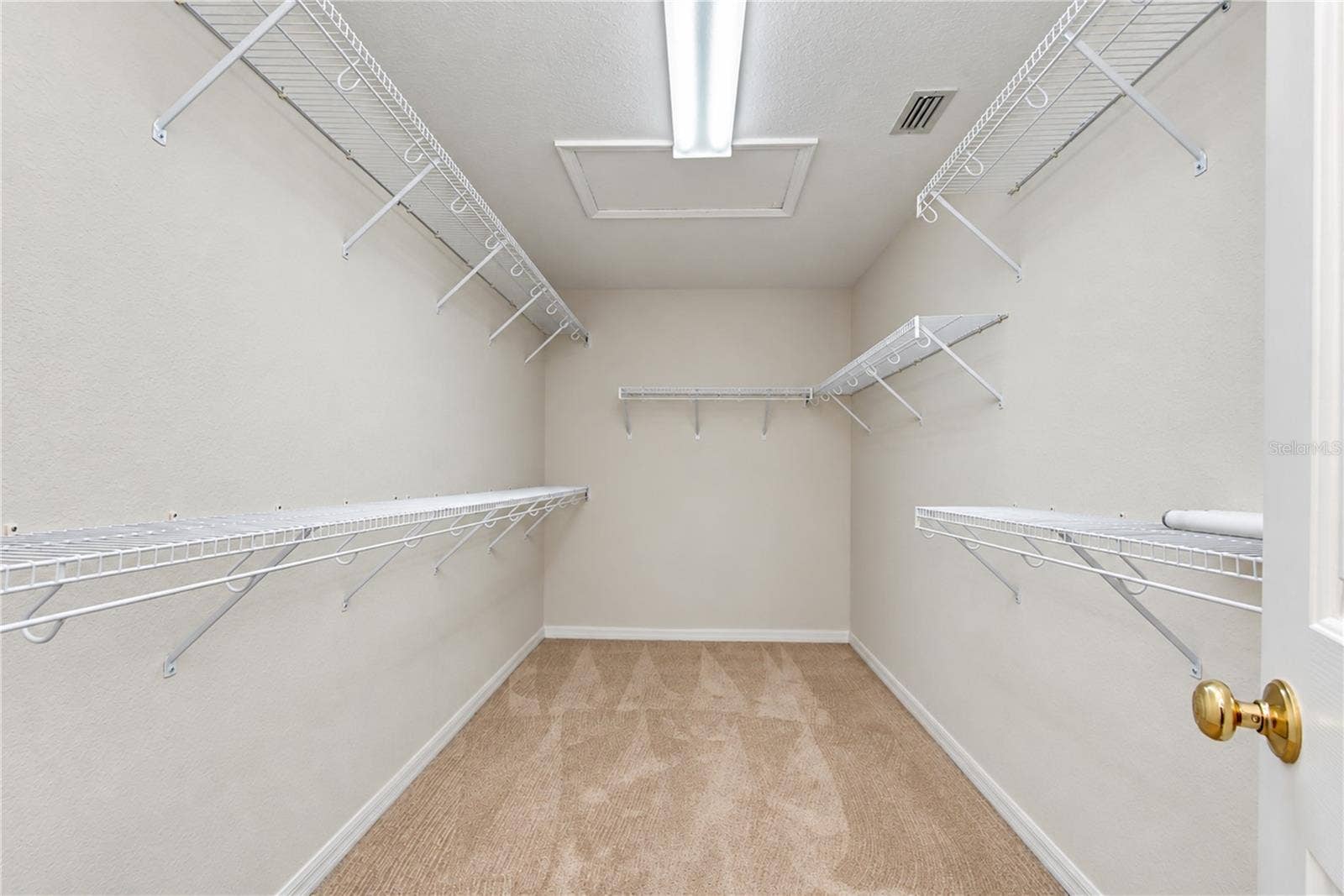 828 LUMSDEN RESERVE DRIVE, Brandon, FL 33511 828 LUMSDEN RESERVE DRIVE, Brandon, FL 33511