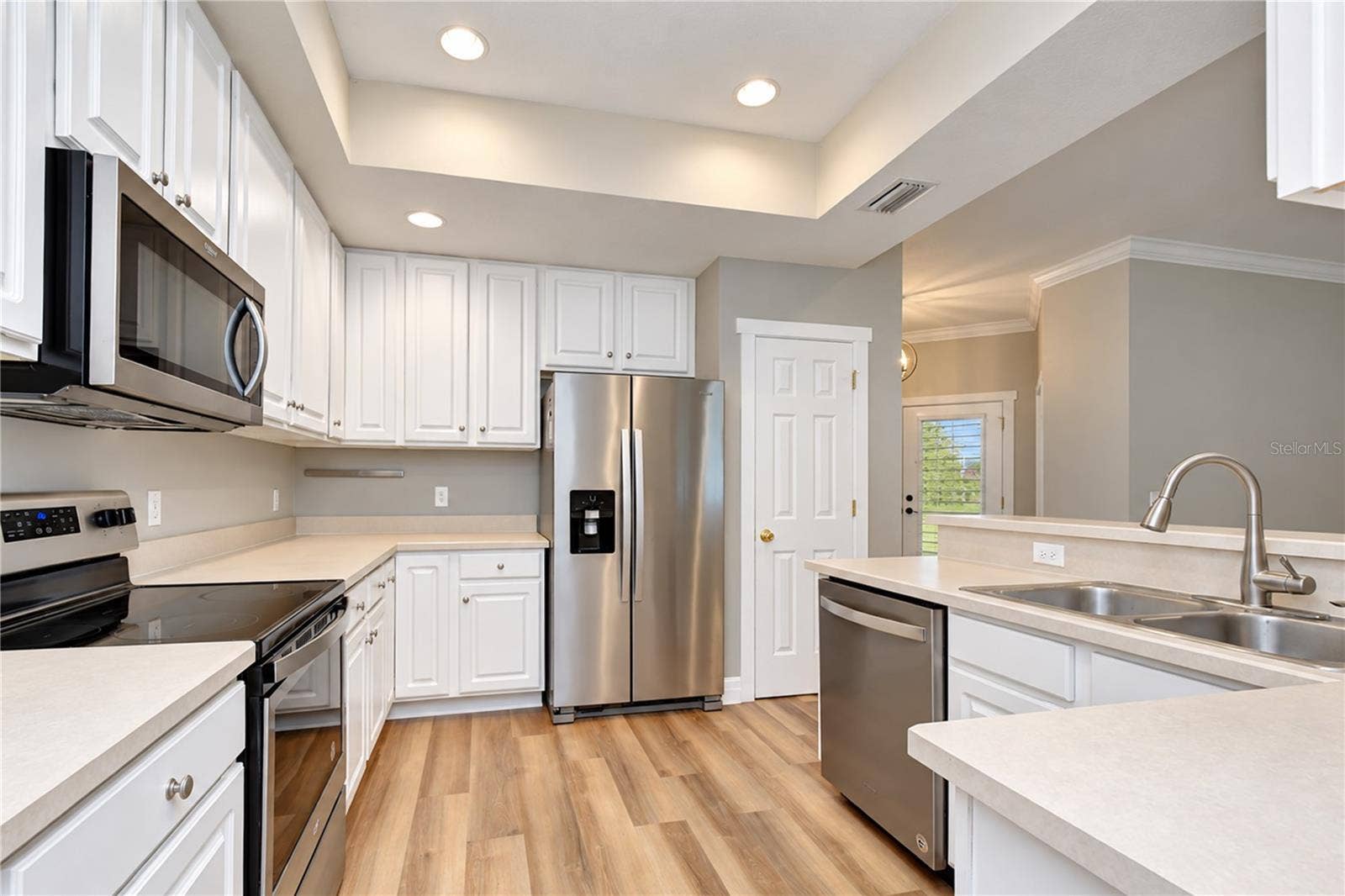 828 LUMSDEN RESERVE DRIVE, Brandon, FL 33511 828 LUMSDEN RESERVE DRIVE, Brandon, FL 33511