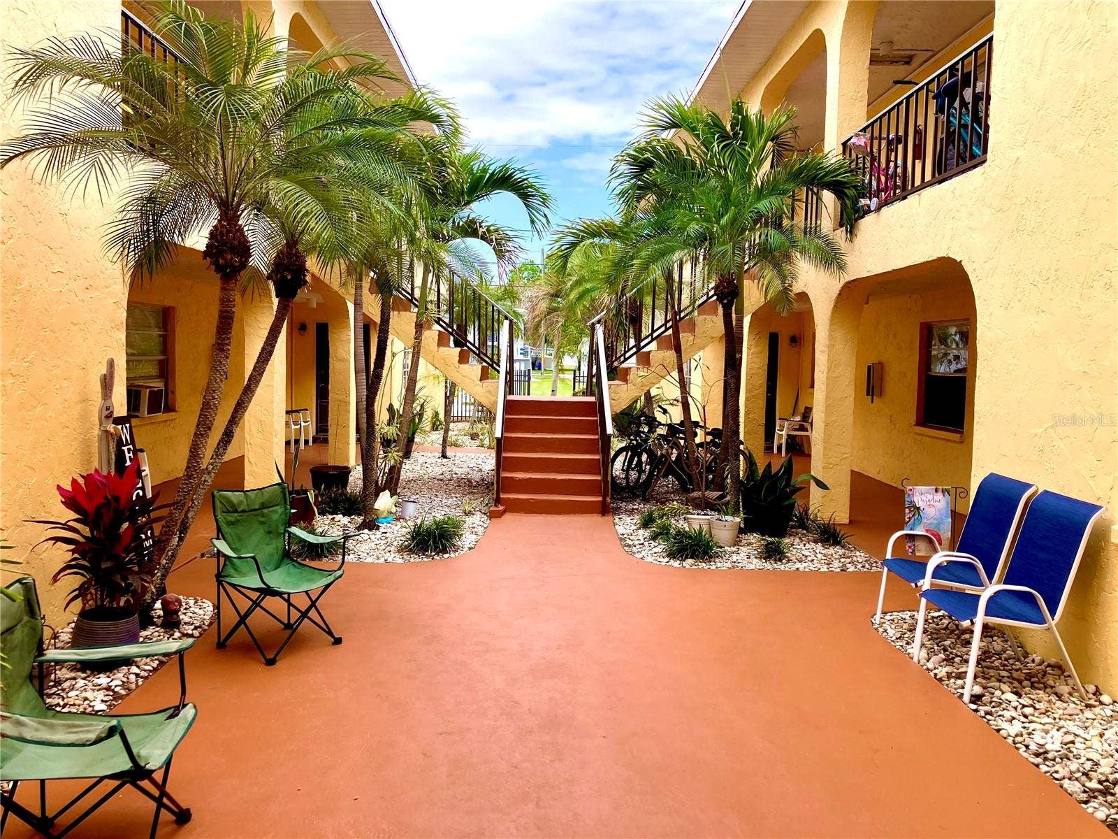 7025 HIBISCUS AVENUE S, South Pasadena, FL 33707 7025 HIBISCUS AVENUE S, South Pasadena, FL 33707