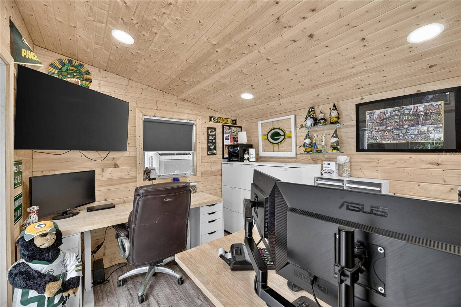 This Air Conditioned Office Space Is Extensively Wired For Today's Home Office & IT Needs!