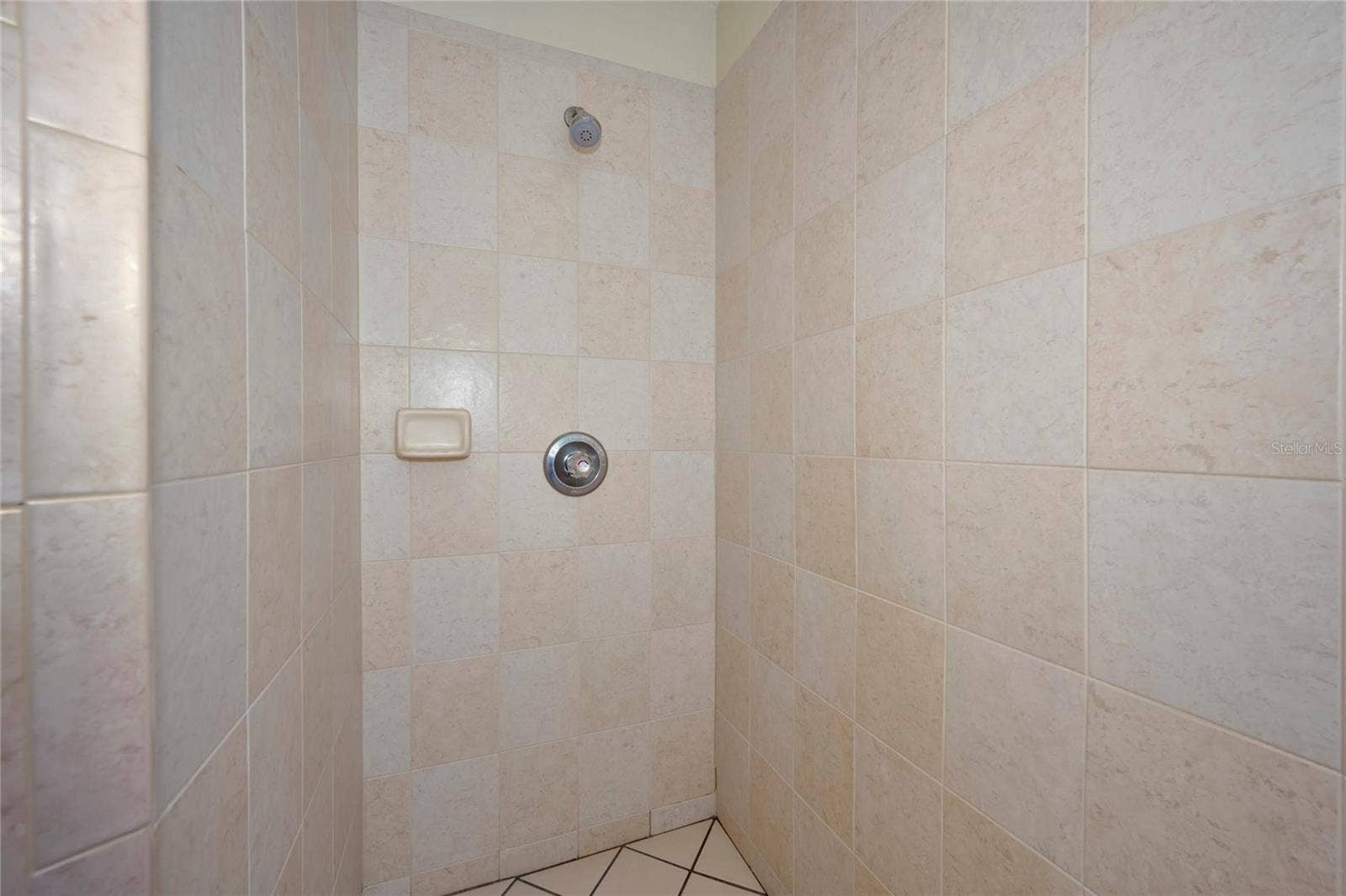 3971 PARK AVENUE, Indian Lake Estates, FL 33855 3971 PARK AVENUE, Indian Lake Estates, FL 33855