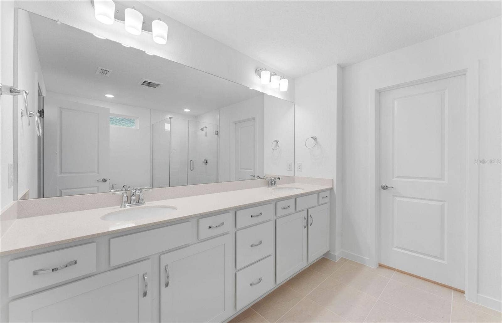 37231 CLINCH CIRCLE, Zephyrhills, FL 33540 Model Representation