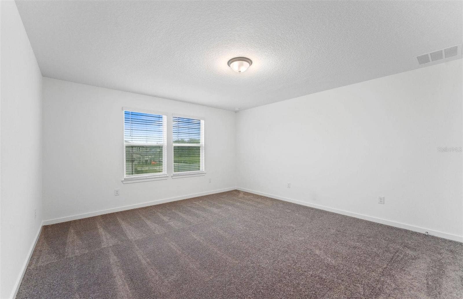 37231 CLINCH CIRCLE, Zephyrhills, FL 33540 Model Representation