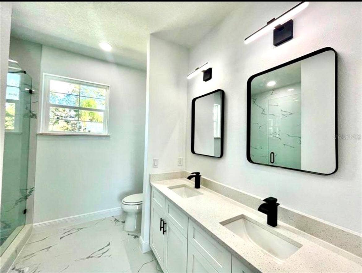 8110 N GREENWOOD AVENUE, Tampa, FL 33604
