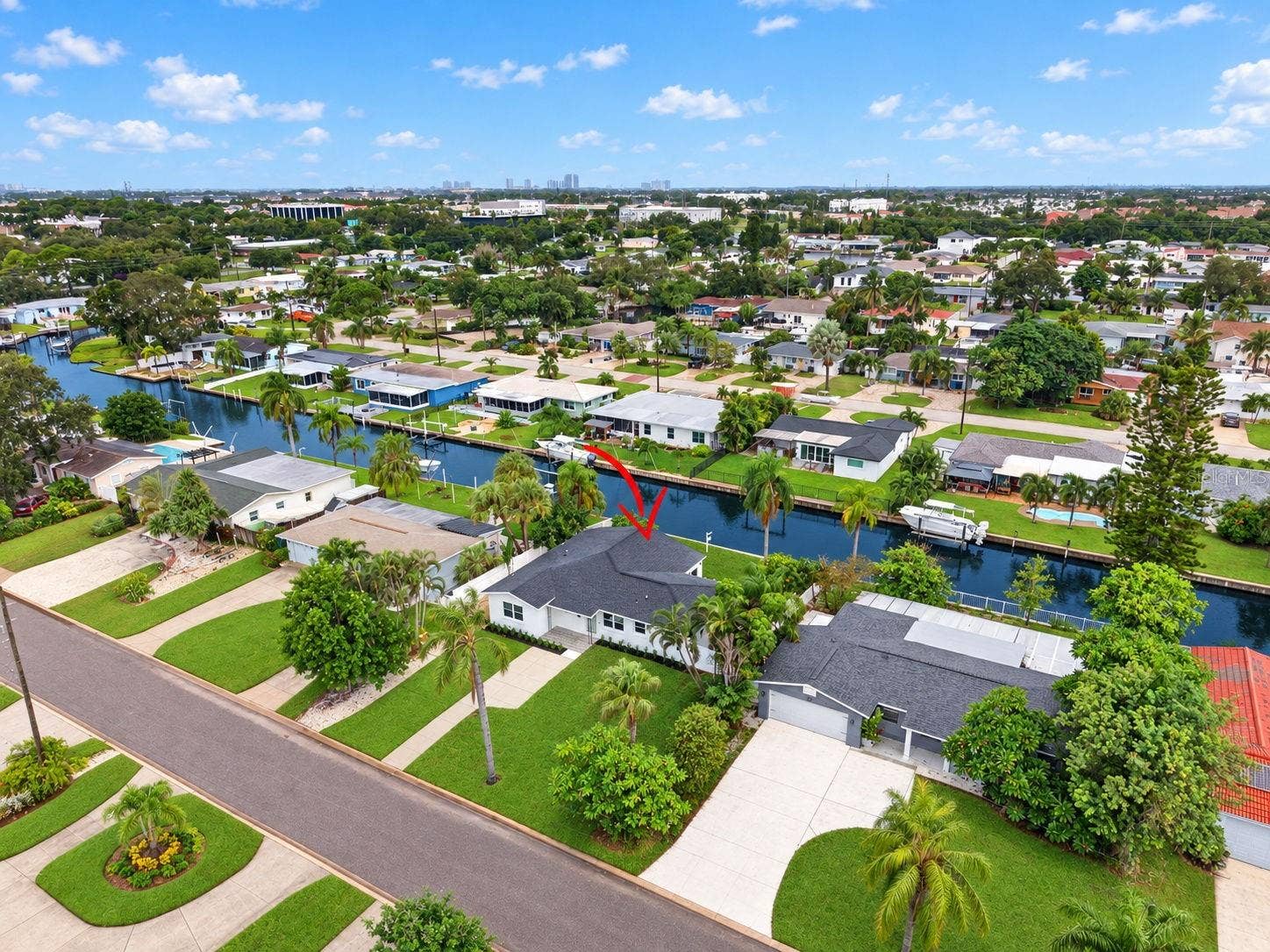 223 94TH AVENUE NE, St Petersburg, FL 33702