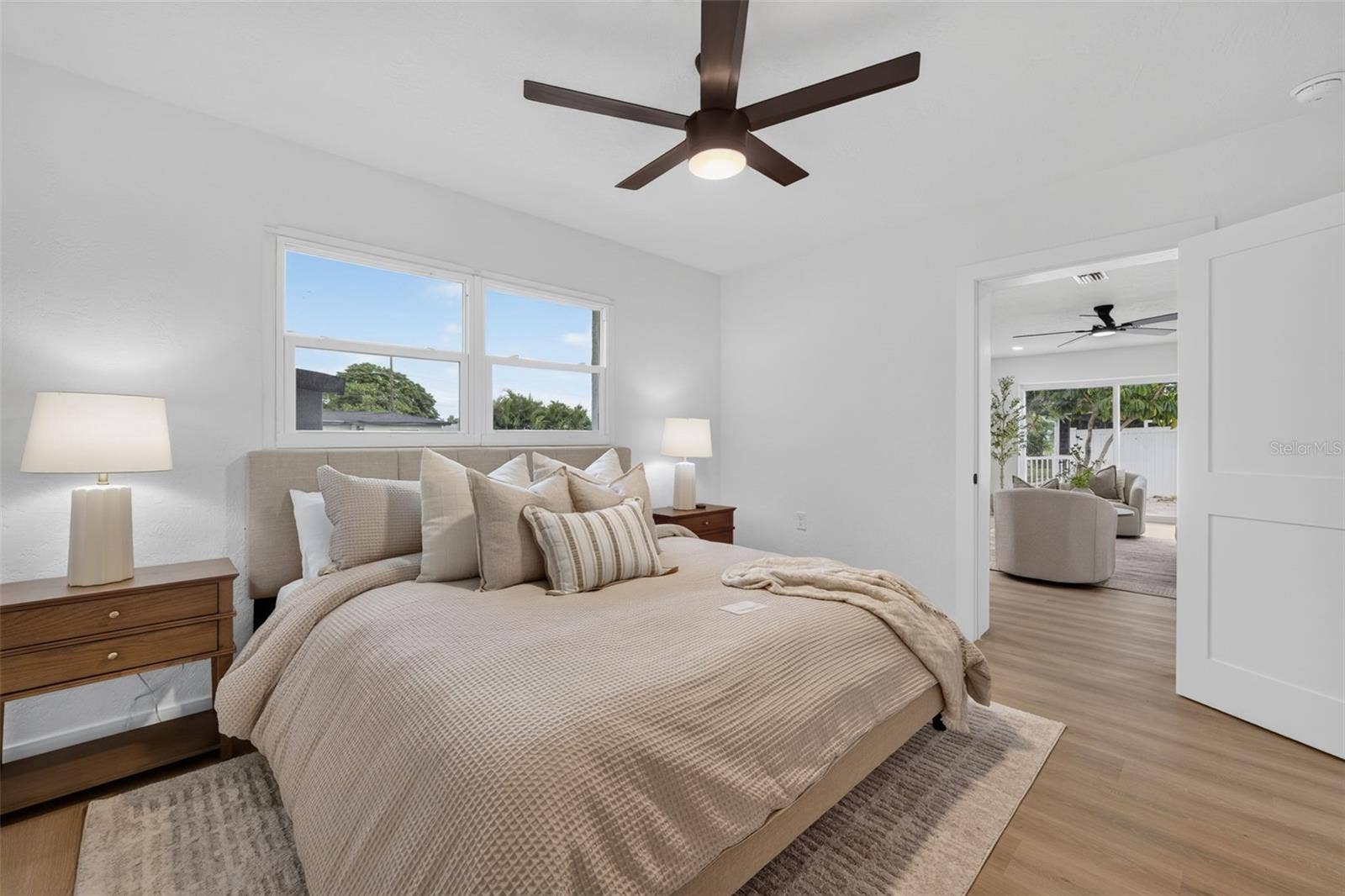 223 94TH AVENUE NE, St Petersburg, FL 33702