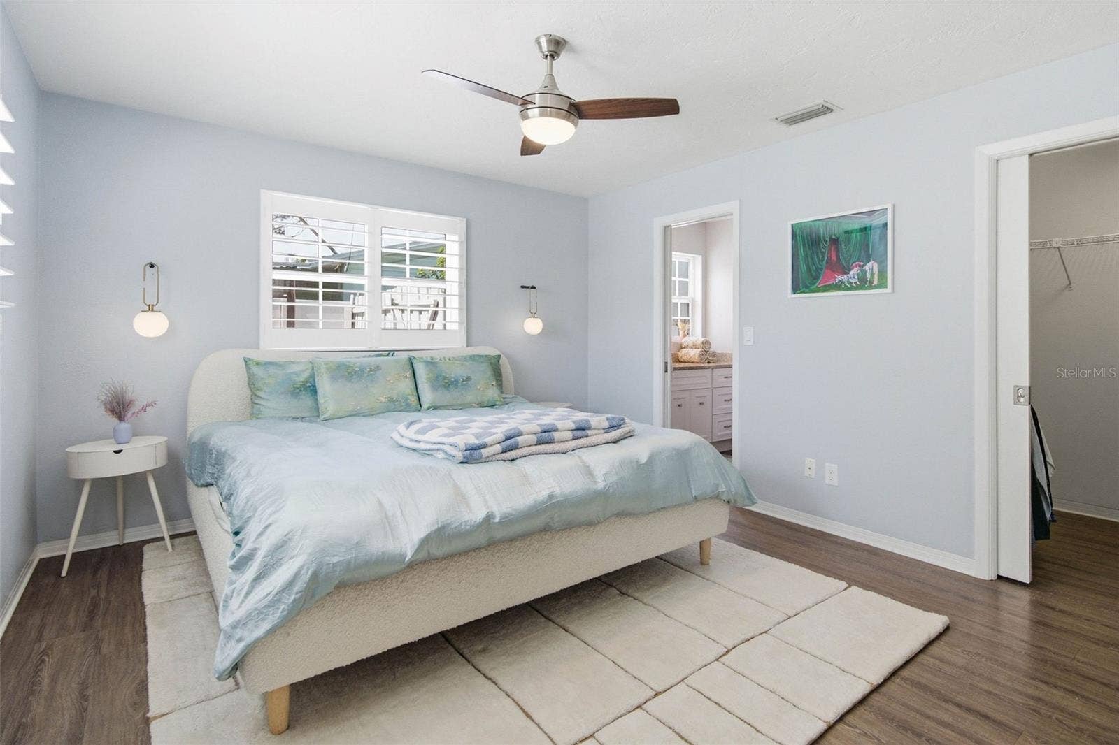 1700 63RD TERRACE S, St Petersburg, FL 33712 Master bedroom with en-suite bathroom