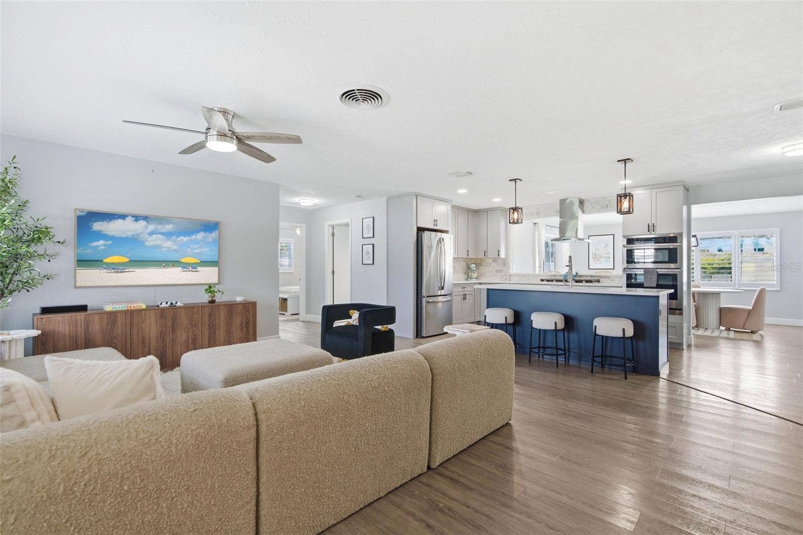 1700 63RD TERRACE S, St Petersburg, FL 33712 Beautiful Open Floor plan
