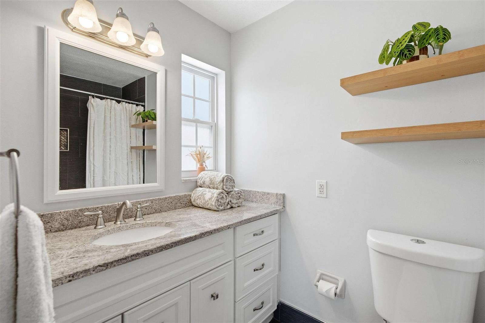 1700 63RD TERRACE S, St Petersburg, FL 33712 Master Bathroom