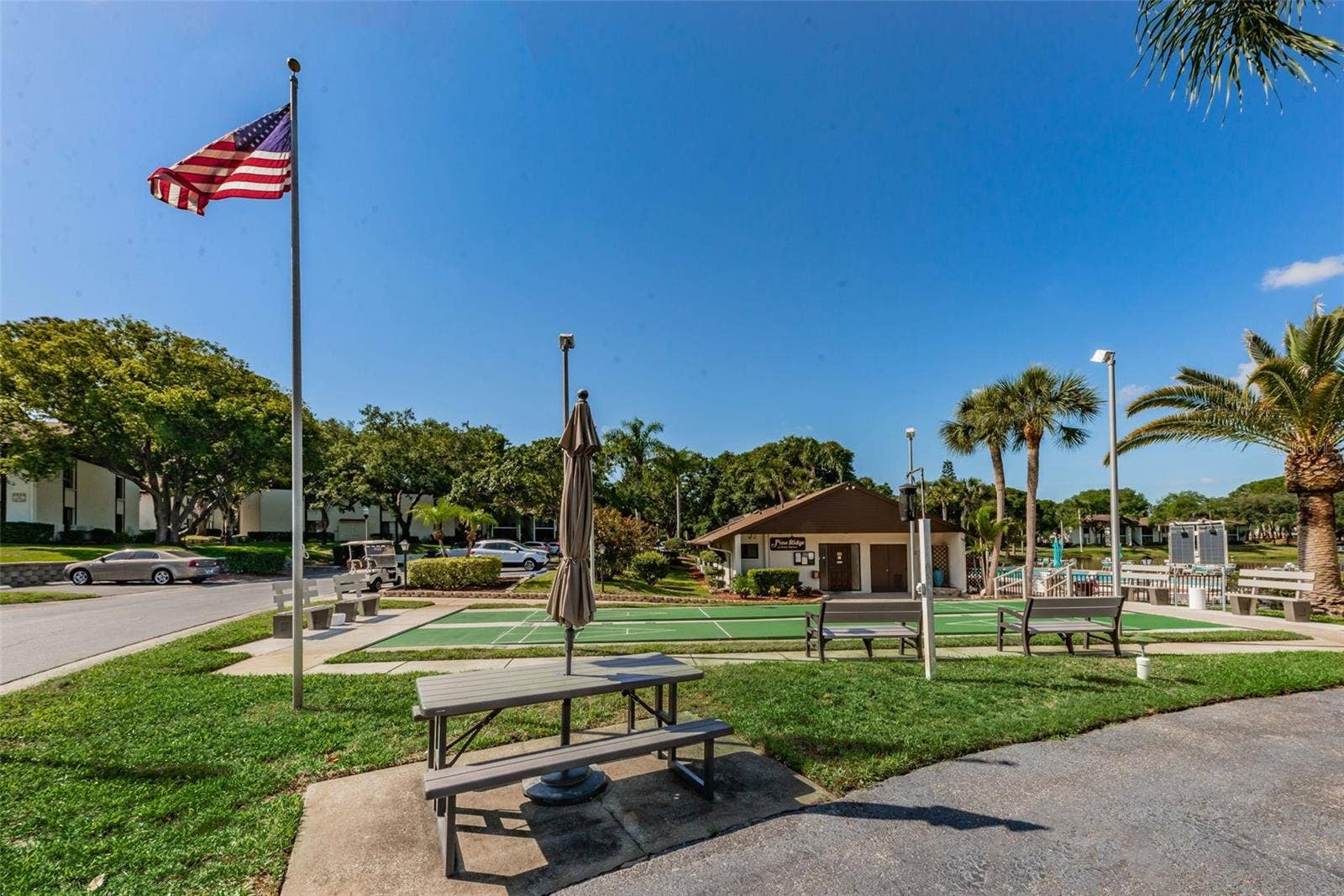 2575 PINE RIDGE WAY S, #E1, Palm Harbor, FL 34684
