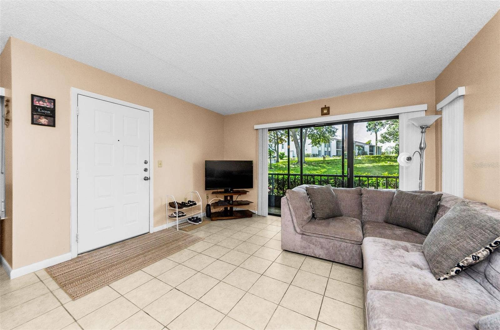 2575 PINE RIDGE WAY S, #E1, Palm Harbor, FL 34684