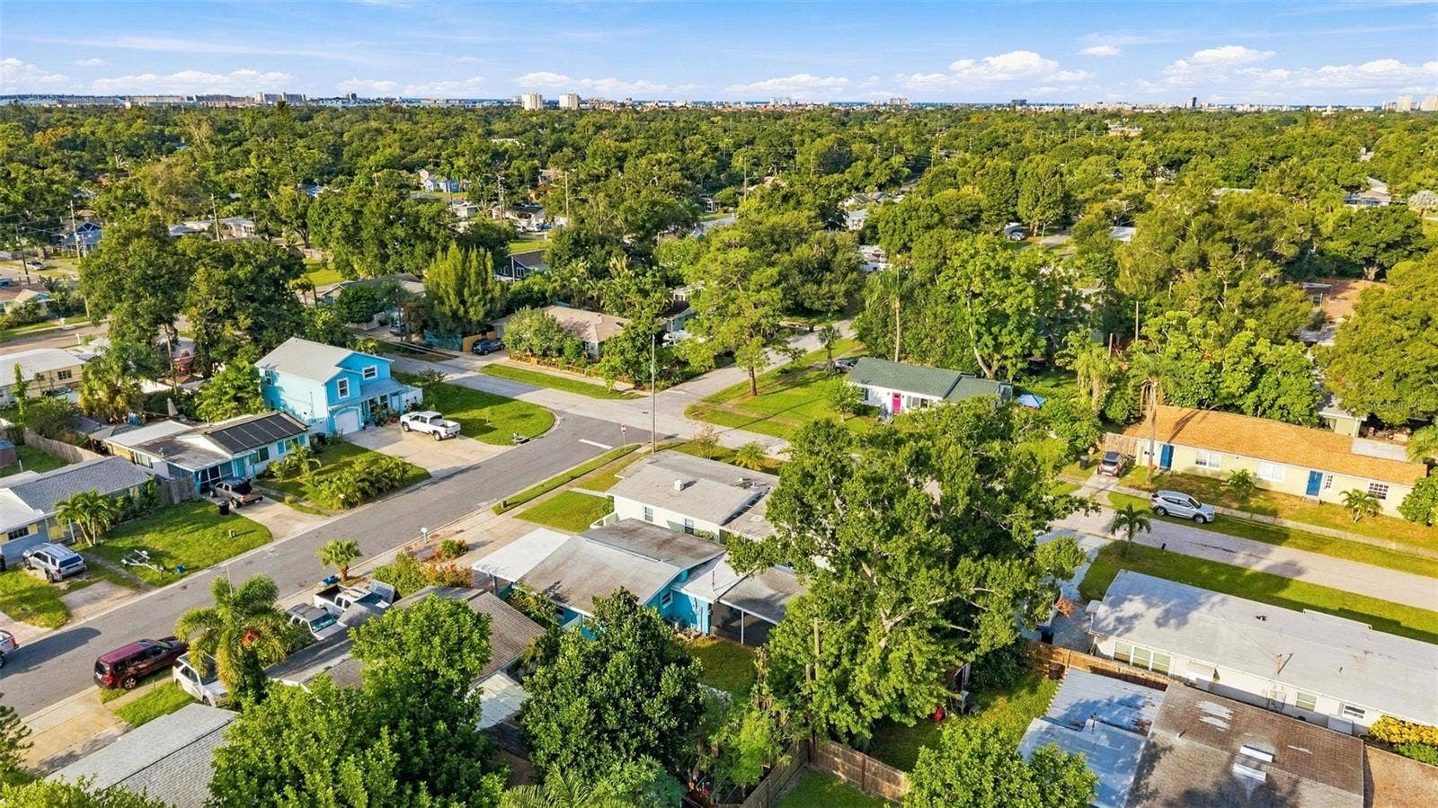 5143 NEWTON AVENUE S, Gulfport, FL 33707