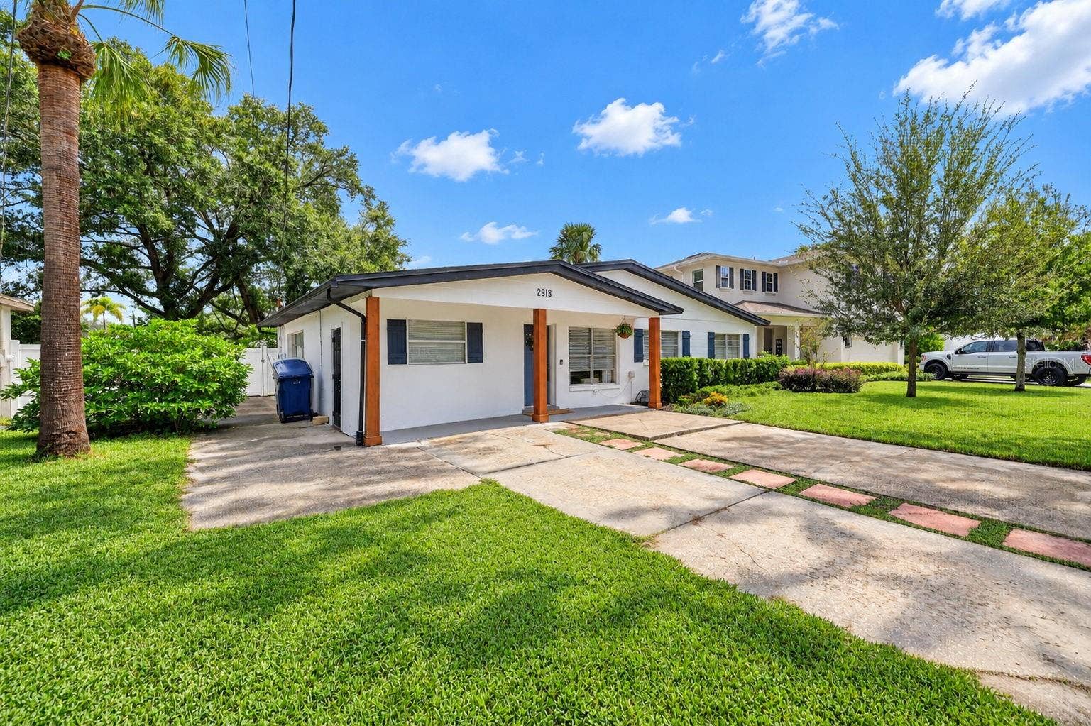 2913 W ELROD AVENUE, Tampa, FL 33611