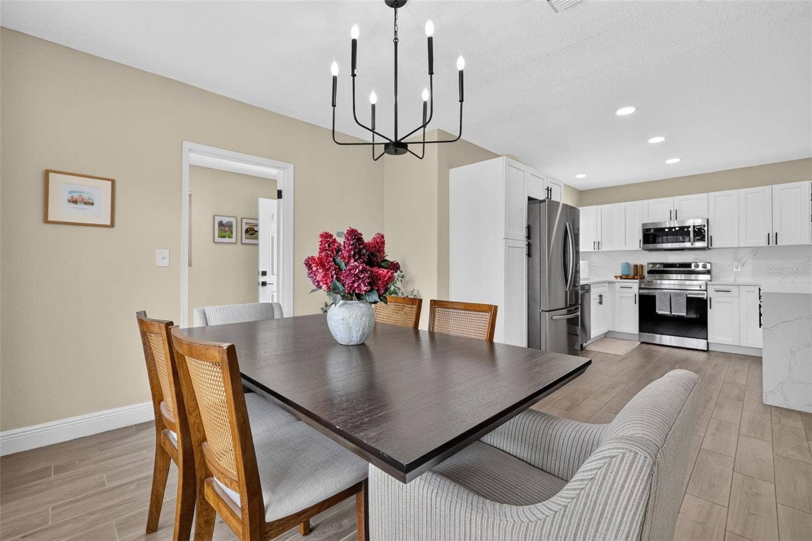 2913 W ELROD AVENUE, Tampa, FL 33611