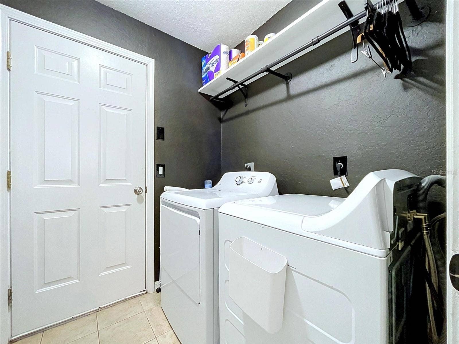 11607 MOUNTAIN BAY DRIVE, Riverview, FL 33569 11607 MOUNTAIN BAY DRIVE, Riverview, FL 33569