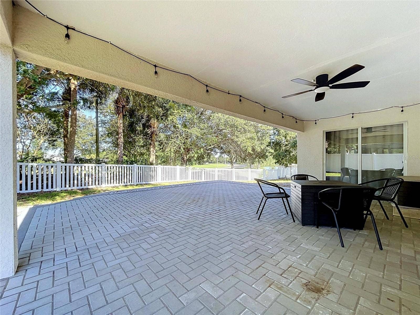 11607 MOUNTAIN BAY DRIVE, Riverview, FL 33569 11607 MOUNTAIN BAY DRIVE, Riverview, FL 33569
