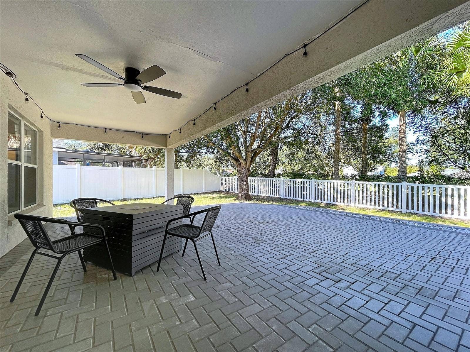 11607 MOUNTAIN BAY DRIVE, Riverview, FL 33569 11607 MOUNTAIN BAY DRIVE, Riverview, FL 33569