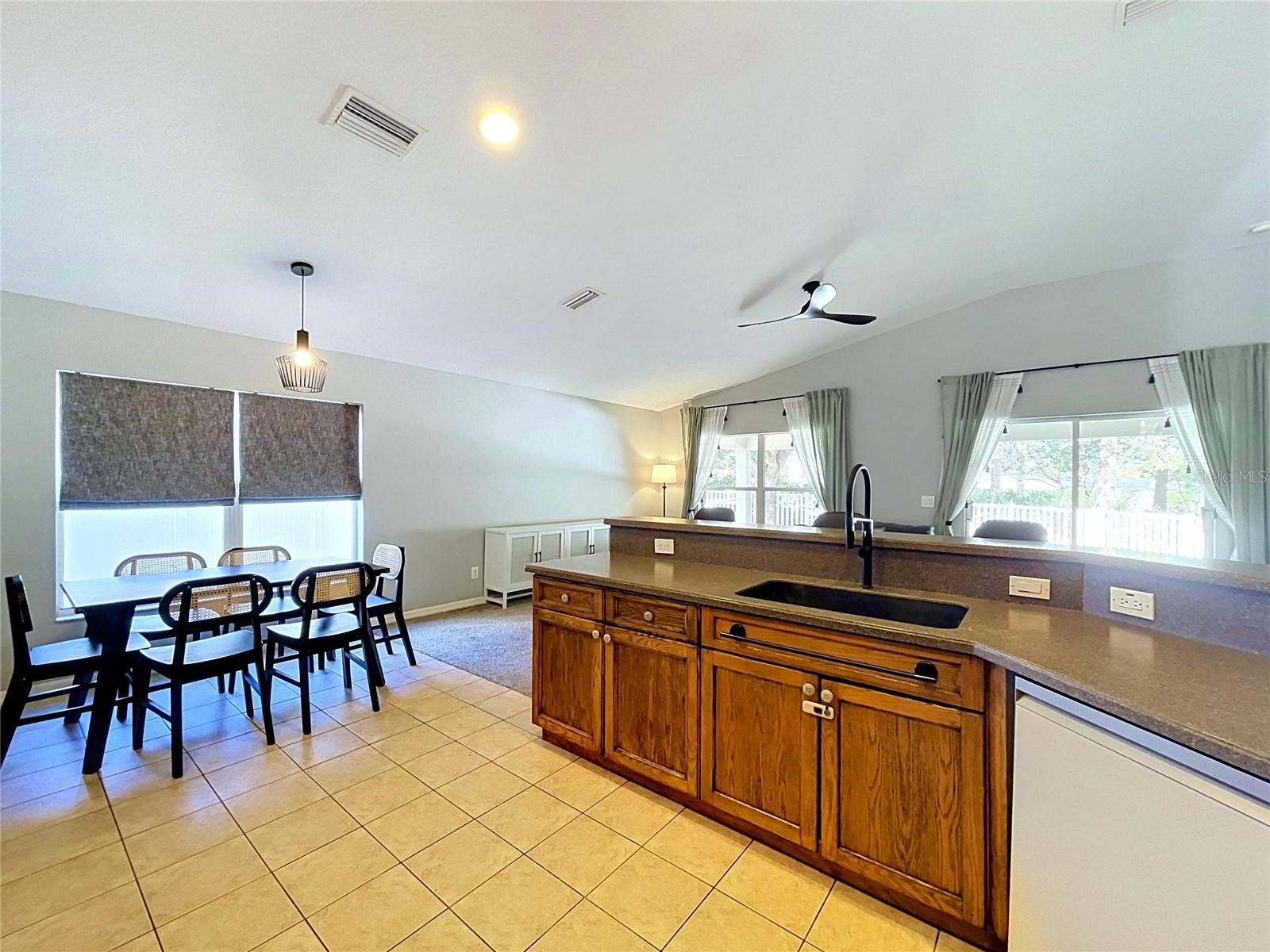 11607 MOUNTAIN BAY DRIVE, Riverview, FL 33569 11607 MOUNTAIN BAY DRIVE, Riverview, FL 33569