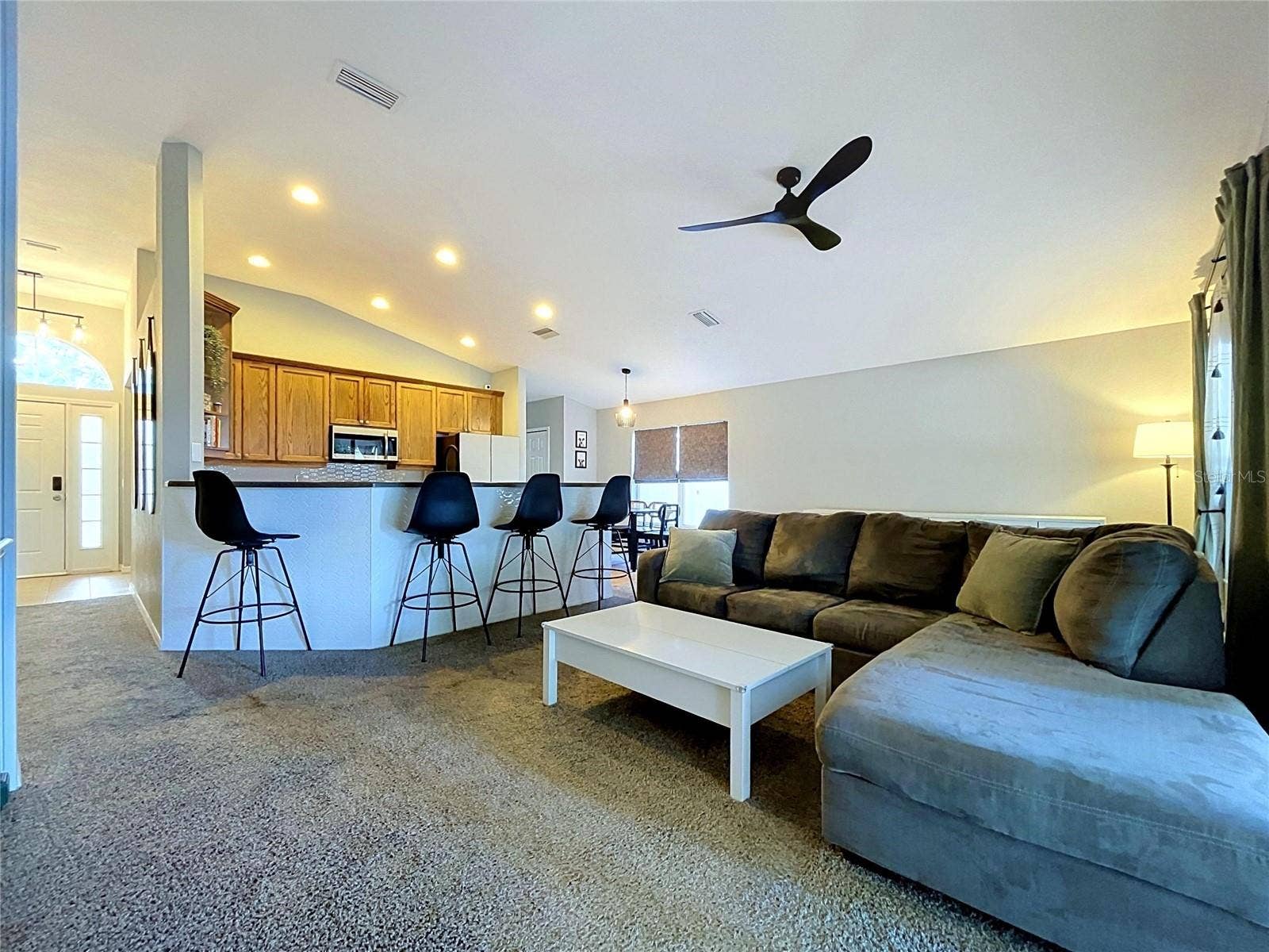 11607 MOUNTAIN BAY DRIVE, Riverview, FL 33569 11607 MOUNTAIN BAY DRIVE, Riverview, FL 33569