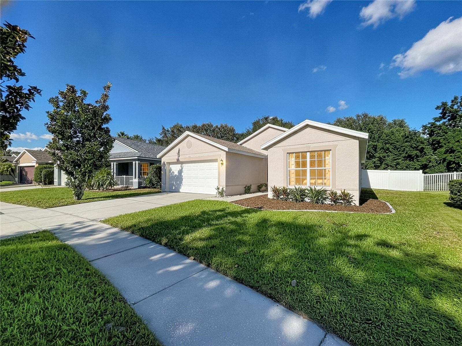 11607 MOUNTAIN BAY DRIVE, Riverview, FL 33569 11607 MOUNTAIN BAY DRIVE, Riverview, FL 33569