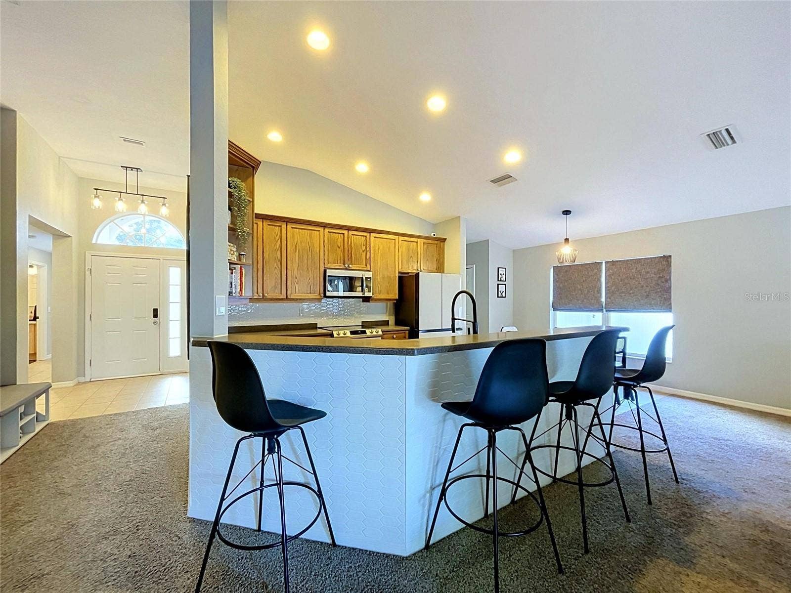 11607 MOUNTAIN BAY DRIVE, Riverview, FL 33569 11607 MOUNTAIN BAY DRIVE, Riverview, FL 33569
