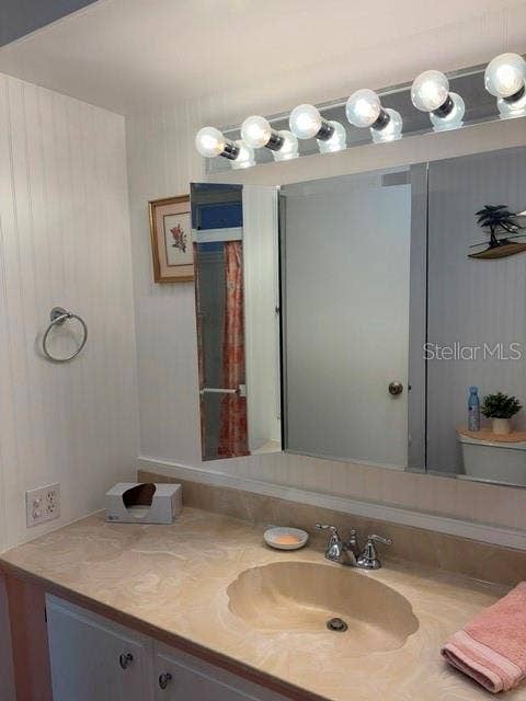 10493 PEACEFUL DRIVE, Largo, FL 33773 10493 PEACEFUL DRIVE, Largo, FL 33773