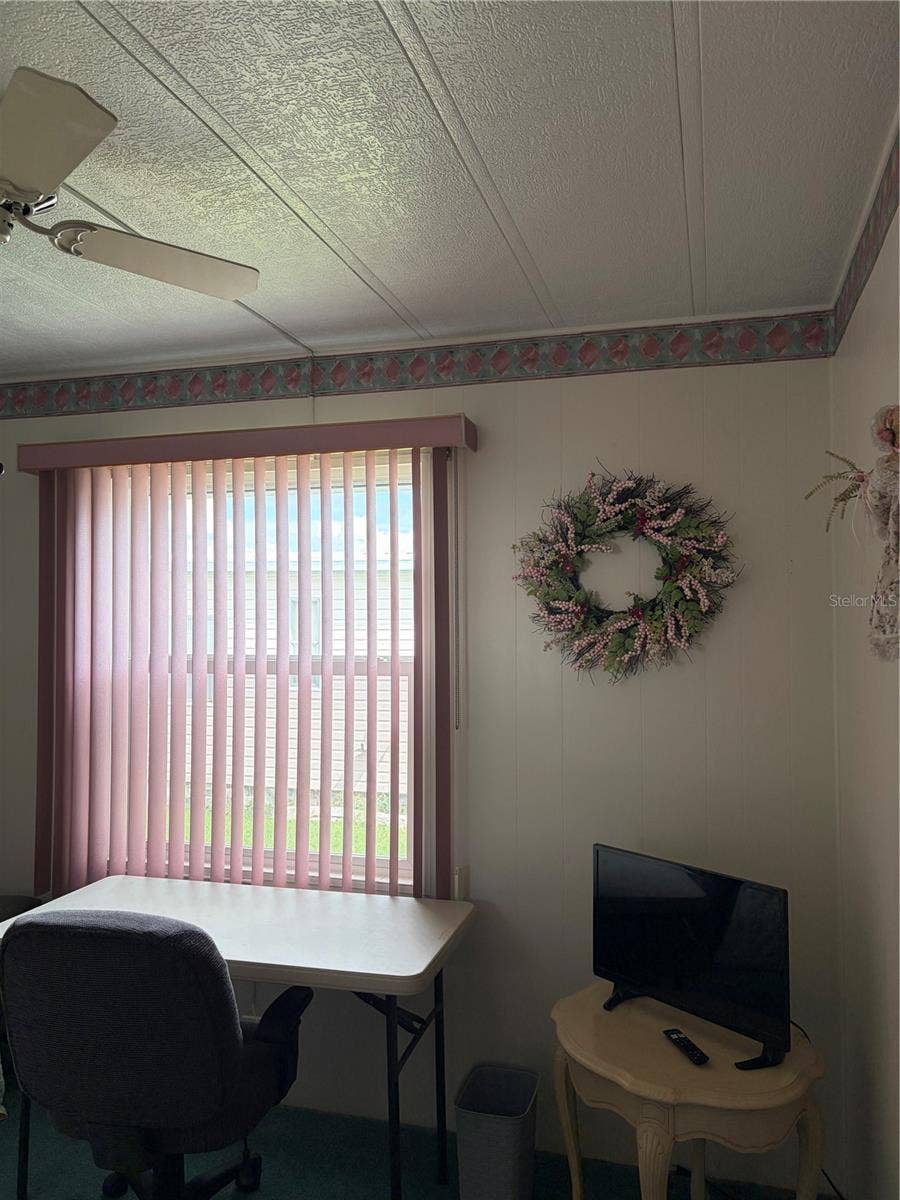 10493 PEACEFUL DRIVE, Largo, FL 33773 10493 PEACEFUL DRIVE, Largo, FL 33773